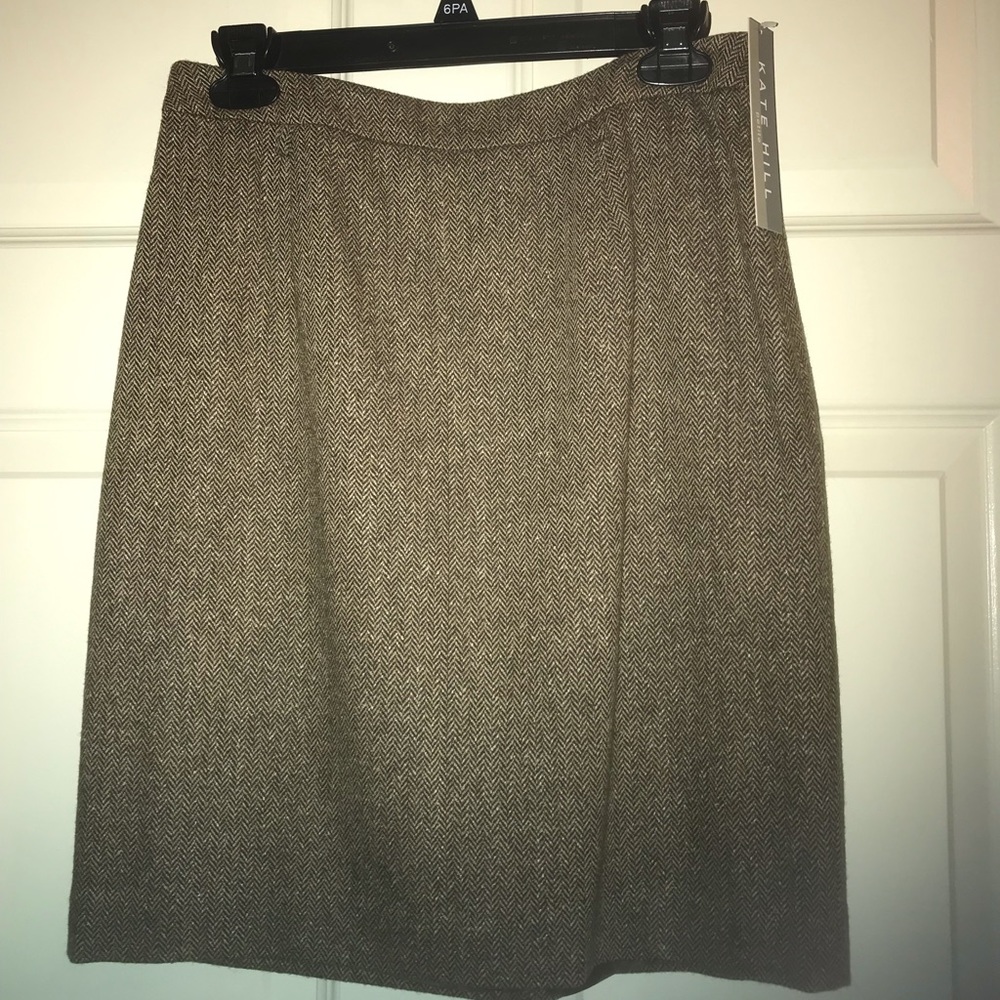 Brown tweed skirt